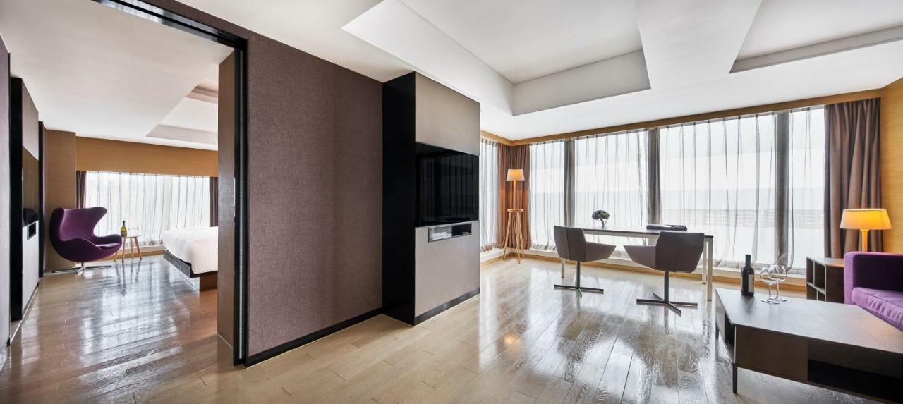 Onehome Art Hotel Shanghai Bagian luar foto