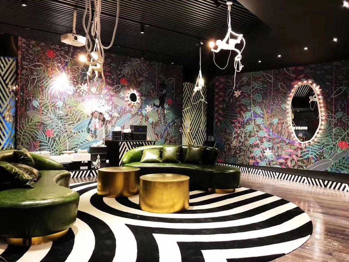 Onehome Art Hotel Shanghai Bagian luar foto